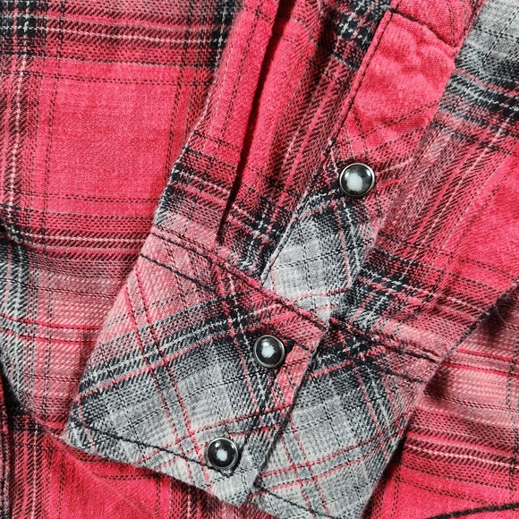 BKE Athletic Fit Plaid Flannel Shirt Mens M Medium Red Gray Western Snap Pockets - Picture 8 of 10